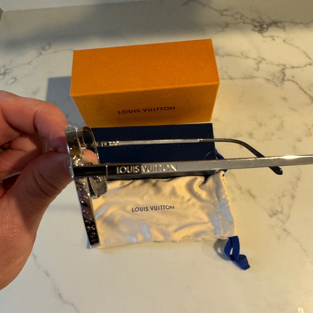 Authentic Louis Vuitton sunglasses